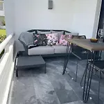 Scarlet's Place - 1 Bed Victory Village Quinta Do - Beach, Nature, Lakes *