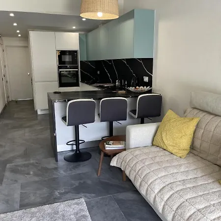 Scarlet's Place - 1 Bed Victory Village Quinta Do - Beach, Nature, Lakes Apartment