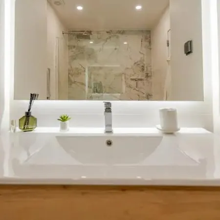 Scarlet's Place - 1 Bed Victory Village Quinta Do - Beach, Nature, Lakes Apartment