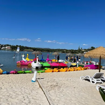 Scarlet's Place - 1 Bed Victory Village Quinta Do - Beach, Nature, Lakes 公寓 金塔湖