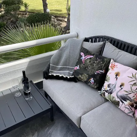 Scarlet's Place - 1 Bed Victory Village Quinta Do - Beach, Nature, Lakes *