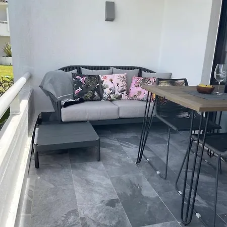 Scarlet's Place - 1 Bed Victory Village Quinta Do - Beach, Nature, Lakes *